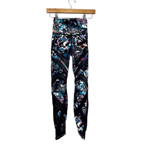 Lululemon Wunder Under High Rise Legging Black Floral Mesh Size 2 - Picture 5 of 15